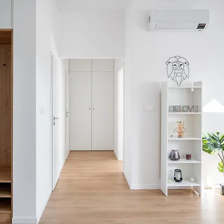 Apartment Center Free Parking Pressburg
