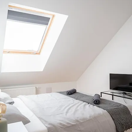 Center Free Parking Apartment